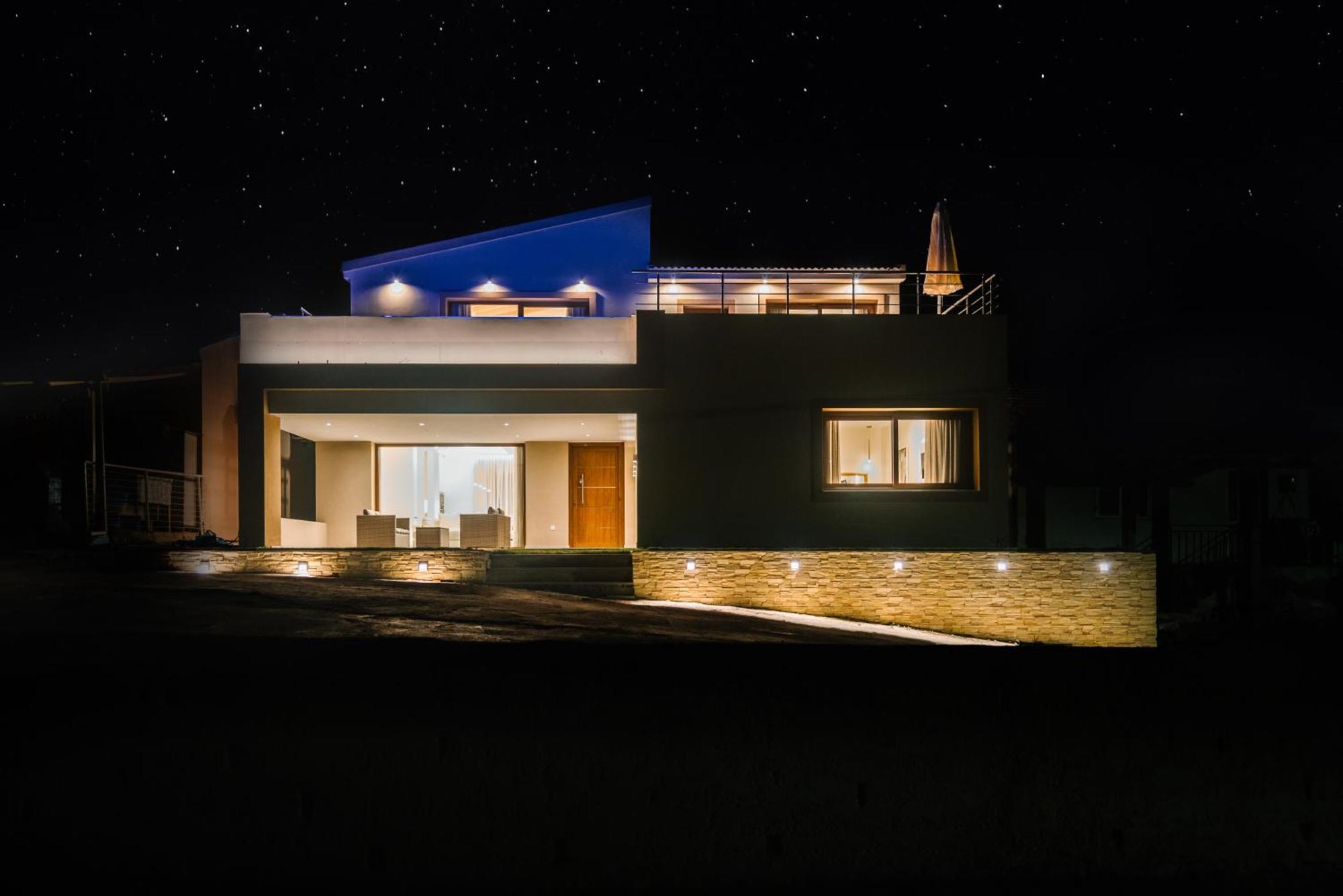 Villa Vasillis-Heated Swimming Pool With Infinity View Vitalades Exterior photo