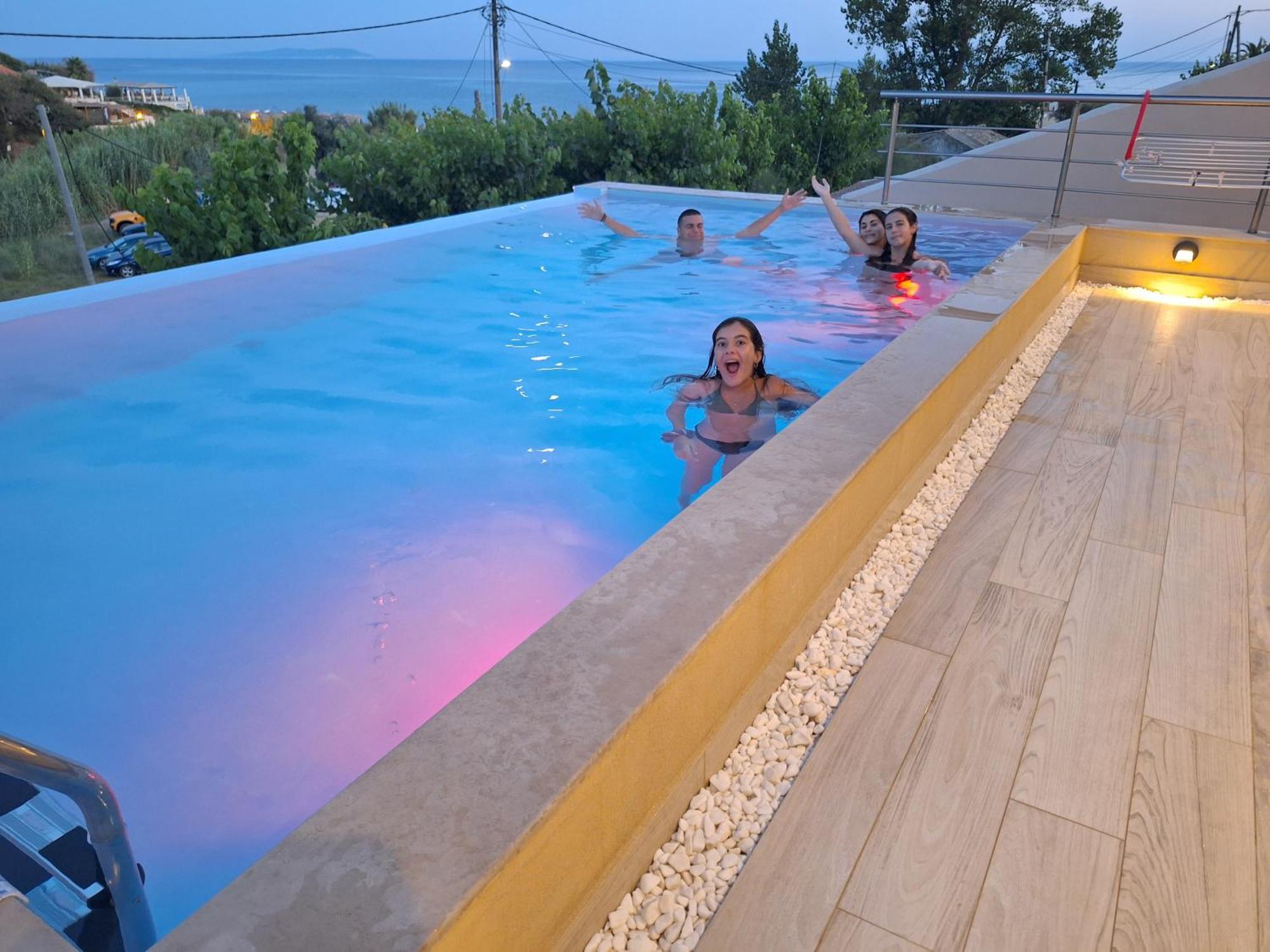 Villa Vasillis-Heated Swimming Pool With Infinity View Vitalades Exterior photo